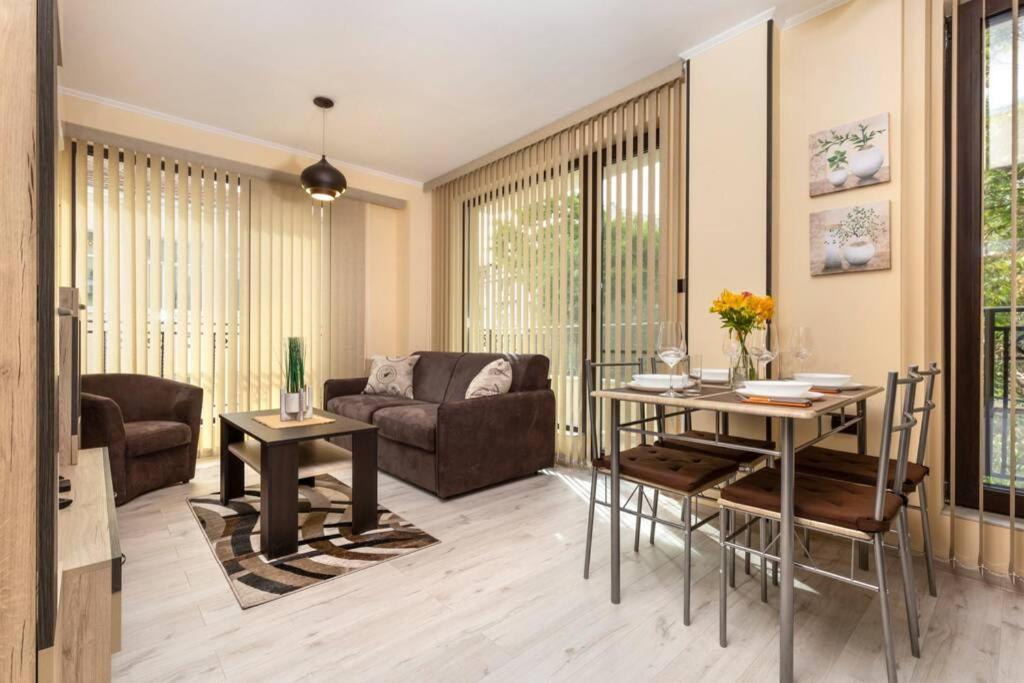 Cozy New Apartment 'Casa Vacanza ' ✵ Top Center ✵ Plovdiv Exterior photo