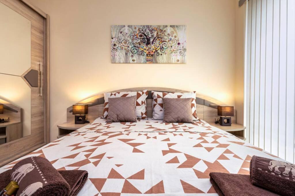 Cozy New Apartment 'Casa Vacanza ' ✵ Top Center ✵ Plovdiv Exterior photo